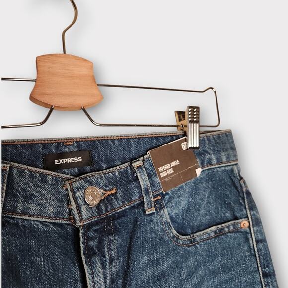 NEW Express Womens High Rise Tapered Ankle Jeans 6R Distressed Blue Urban Edge - Picture 3 of 4